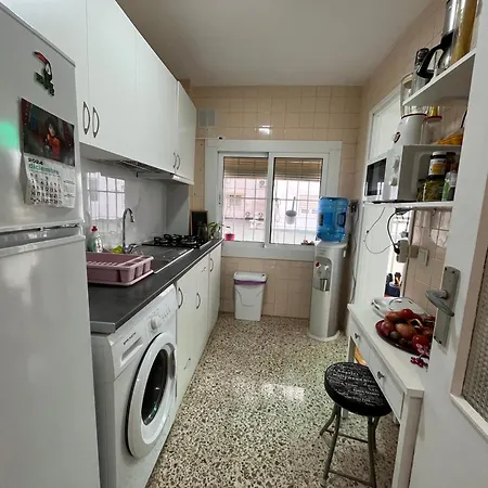 ホームステイ Matrimonio En Piso Compartido - Playa Del Cura - Nr 2 *